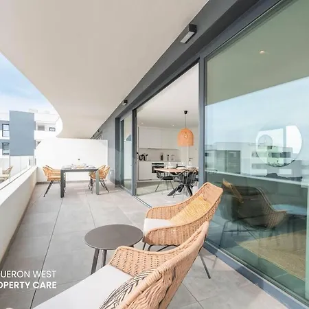 Higueron West Collection - La Calma Sur By Hwpc 아파트 푸엔히롤라