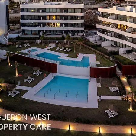 Higueron West Collection - La Calma Sur By Hwpc 푸엔히롤라