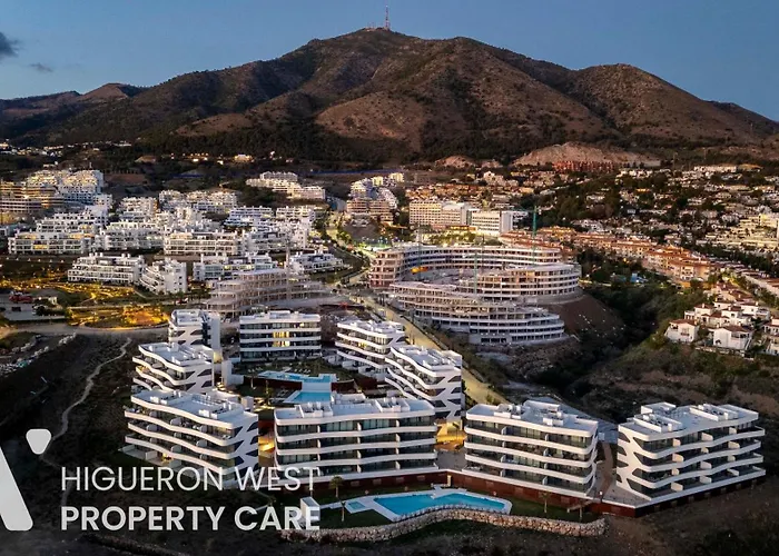 Higueron West Collection - La Calma Sur By Hwpc